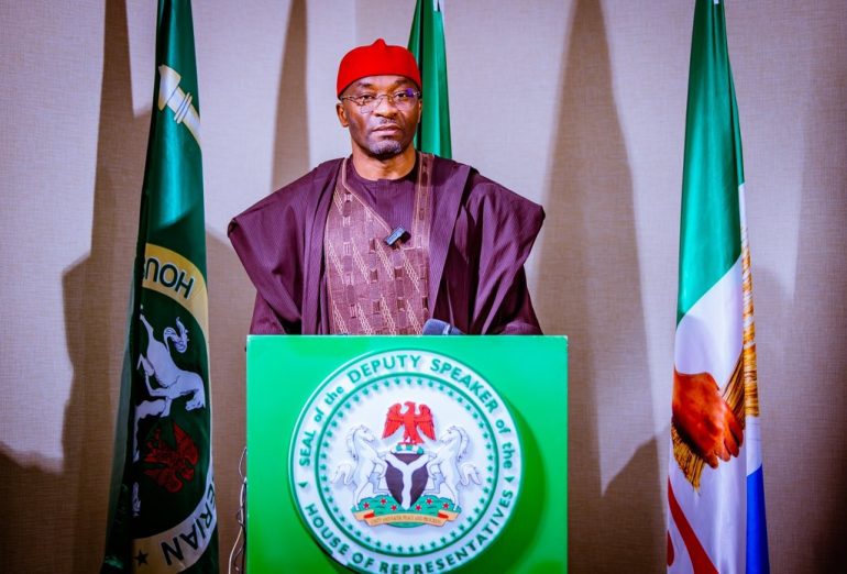 Benjamin Kalu, Deputy Speaker of the House of Representatives, addressing Ndi Igbo on the importance of voter registration during the INEC Continuous Voter Registration exercise.