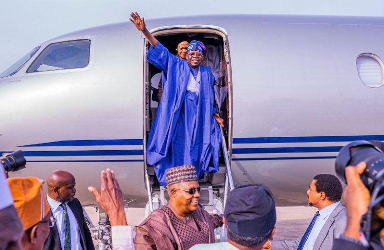 Tinubu hosts Global Infrastructure Partners CEO Bayo Ogunlesi and Metis Capital Chairman Hakeem Belo-Osagie during his Lagos working visit.