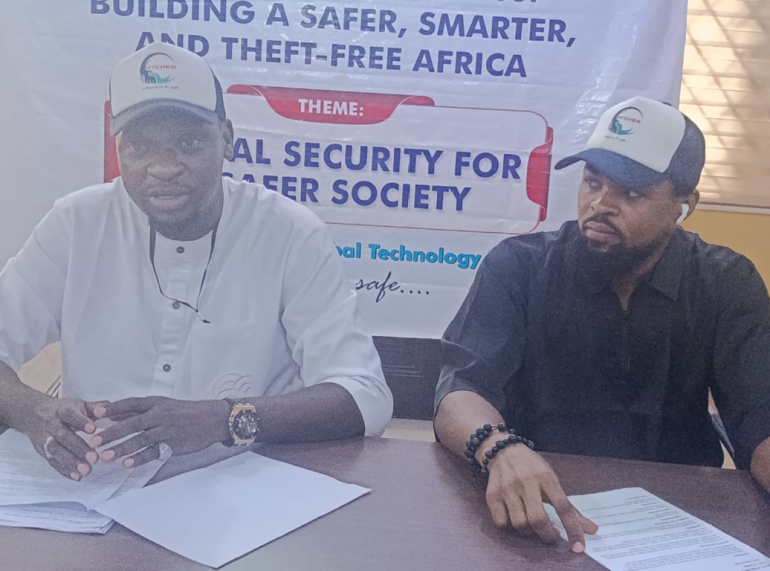 Screenshot of a digital asset-verification platform showing item registration and theft-reporting features.