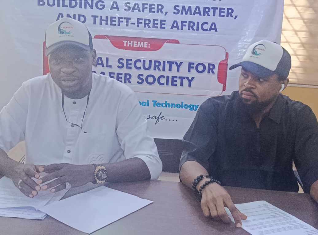 Screenshot of a digital asset-verification platform showing item registration and theft-reporting features.