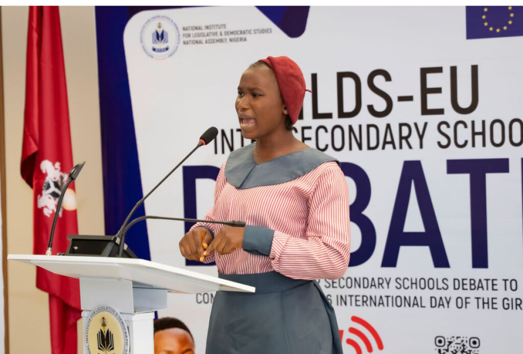 Nwachukwu Chinasa of Government Day Secondary School, Dutse-Alhaji, participates in the NILDS-EU inter-secondary school debate in Abuja.
